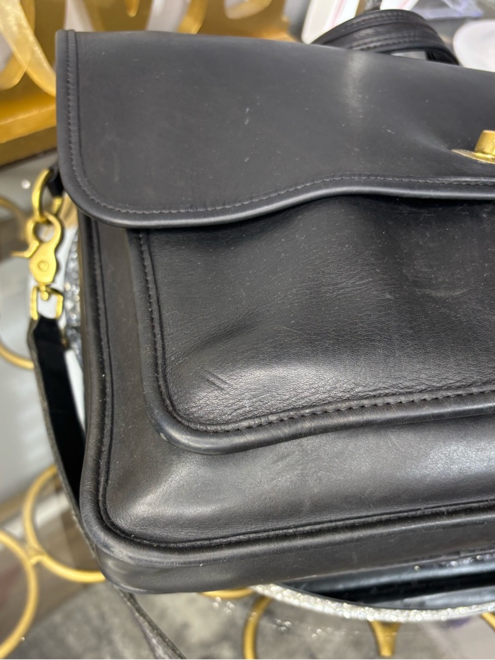 Coach 1997 vintage Colebrooke Case EUC - Picture 11 of 17